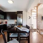 Villa Ianthi By 