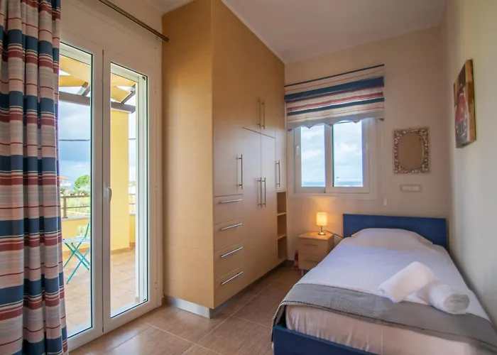 Villa Ianthi By 
