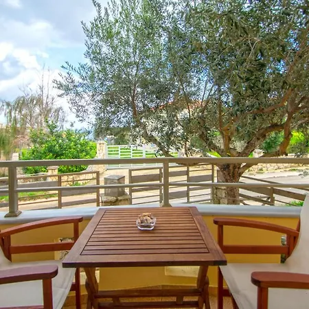 Villa Ianthi By 