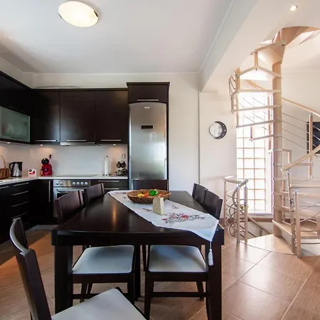 Villa Ianthi By 