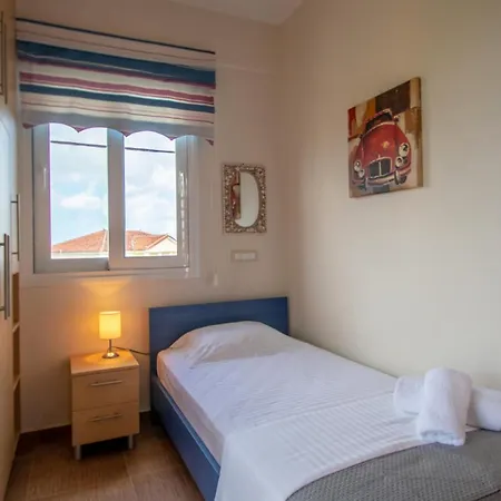 Villa Ianthi By 